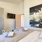 Villa 1521 *